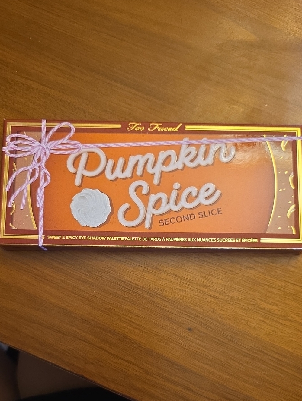 Too Faced Pumpkin Spice Second Slice Eyeshadow Palette - Orange with Pink Bow